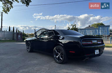 Купе Dodge Challenger 2019 в 