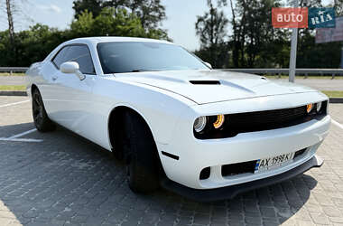 Купе Dodge Challenger 2015 в Киеве