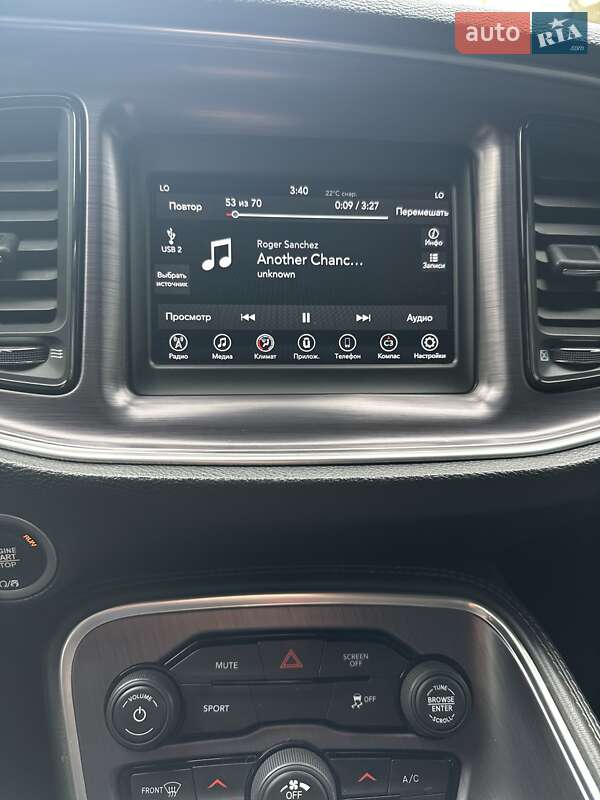 Купе Dodge Challenger 2018 в Львові