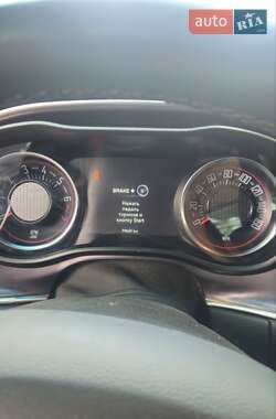 Купе Dodge Challenger 2017 в 