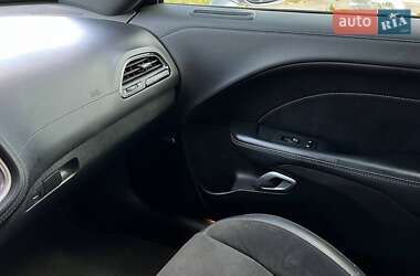 Купе Dodge Challenger 2021 в 