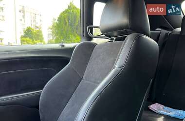 Купе Dodge Challenger 2021 в 