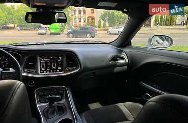 Купе Dodge Challenger 2021 в 