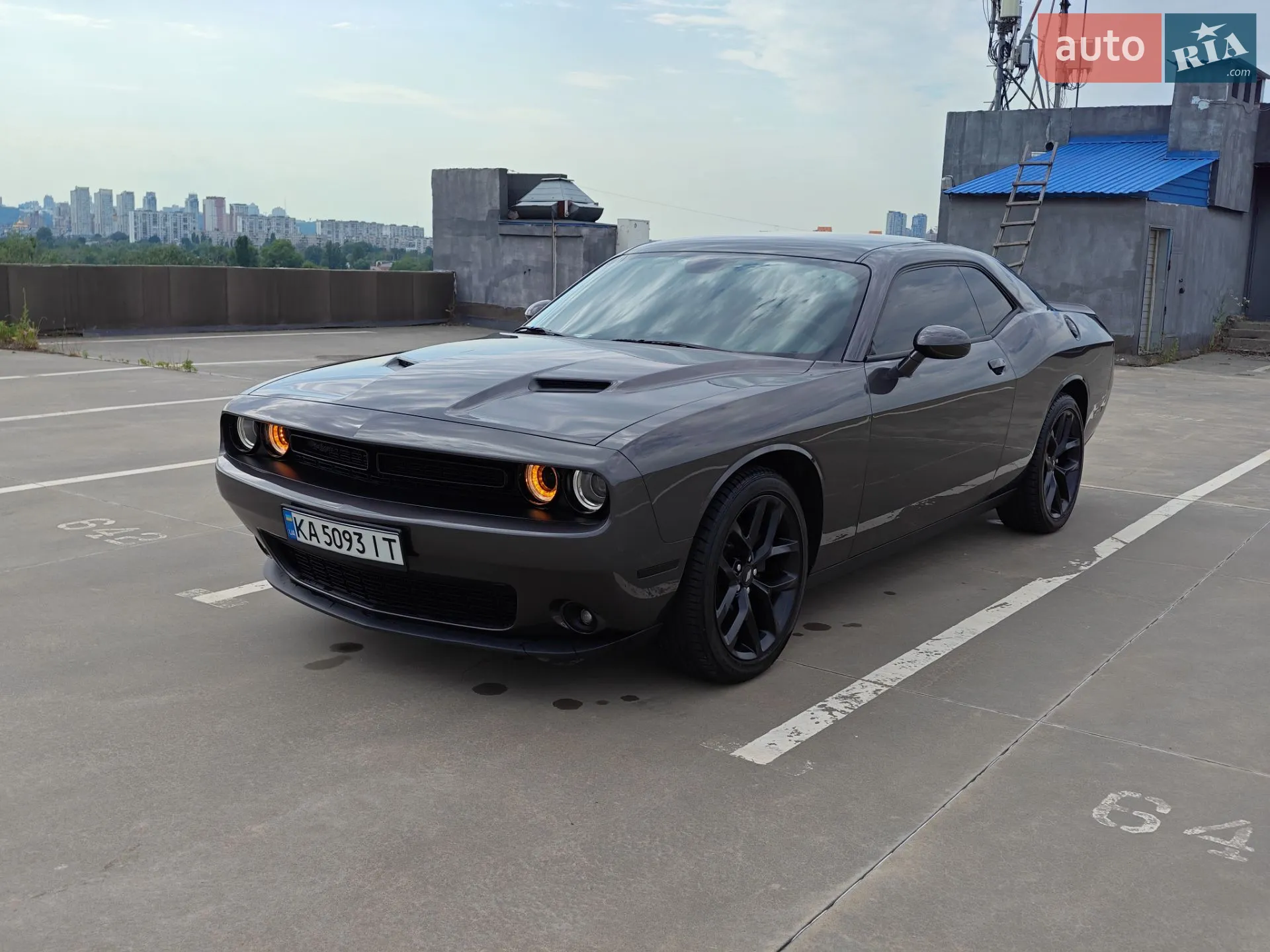 2020 Dodge Challenger - мініатюра 2