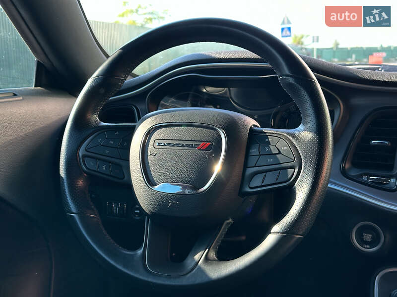 Купе Dodge Challenger 2020 в Киеве