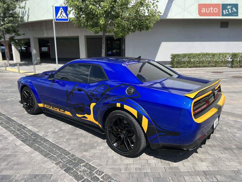 Купе Dodge Challenger 2022 в Киеве