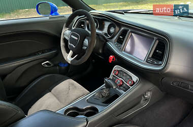 Купе Dodge Challenger 2022 в 