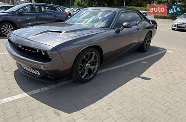 Купе Dodge Challenger 2017 в Житомире
