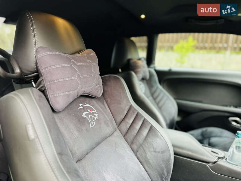Купе Dodge Challenger 2019 в Киеве