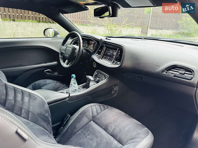 Купе Dodge Challenger 2019 в Киеве