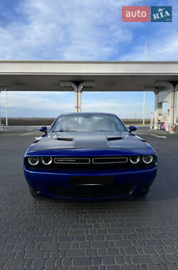 Купе Dodge Challenger 2019 в 