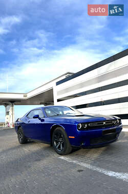 Купе Dodge Challenger 2019 в 