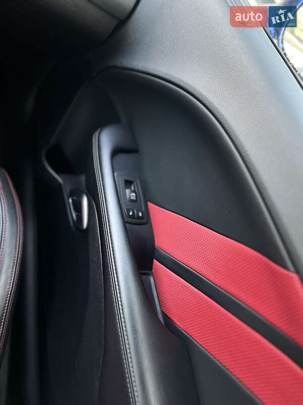 Купе Dodge Challenger 2019 в Умани