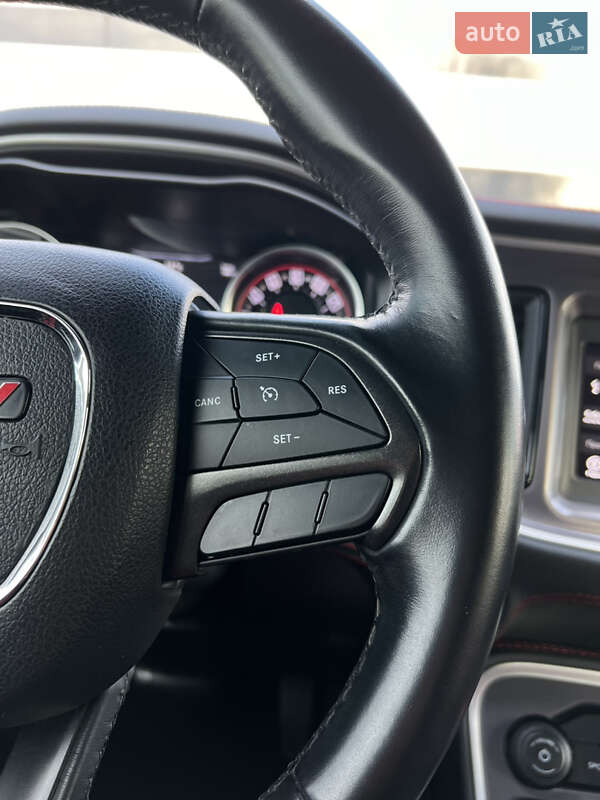 Купе Dodge Challenger 2019 в Умани