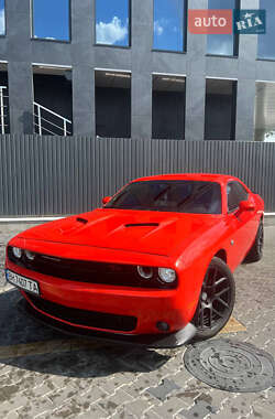 Купе Dodge Challenger 2016 в Києві