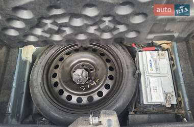 Купе Dodge Challenger 2013 в 