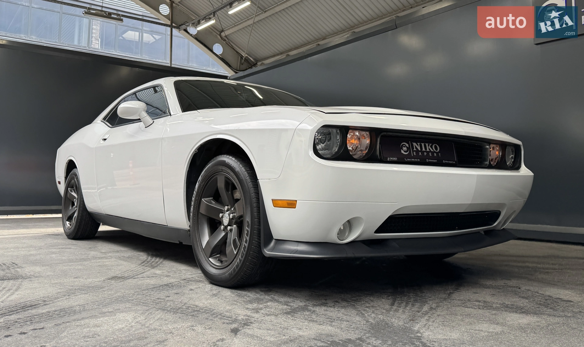 2013 Dodge Challenger - мініатюра 24
