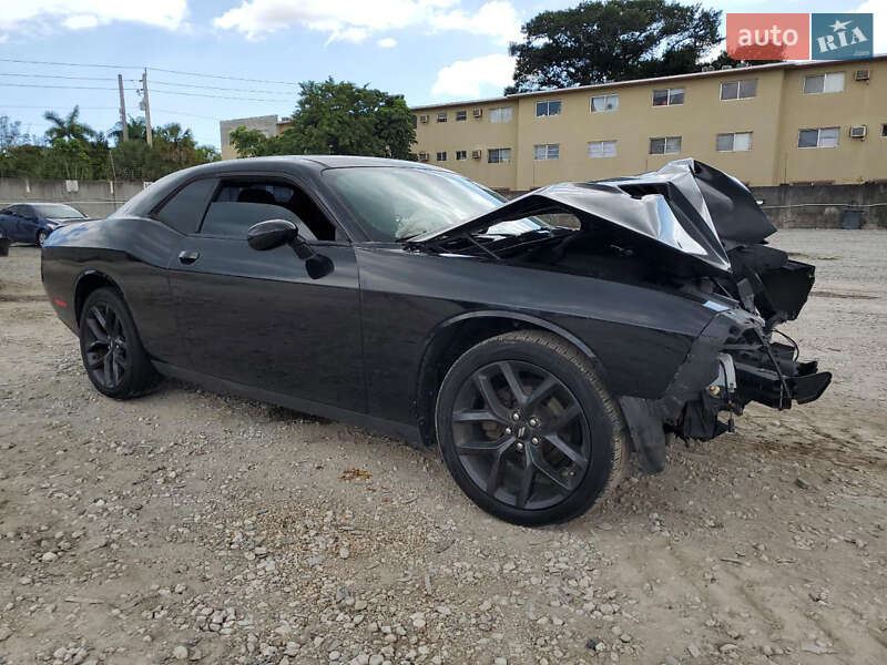 Купе Dodge Challenger 2018 в Одессе