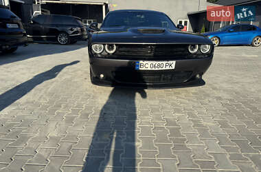 Купе Dodge Challenger 2019 в Львове