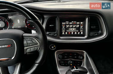 Купе Dodge Challenger 2018 в Днепре