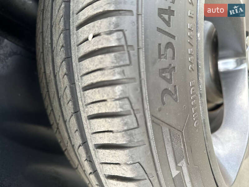 Купе Dodge Challenger 2017 в Києві фото 18 Купе Dodge Challenger 2017 в Києві