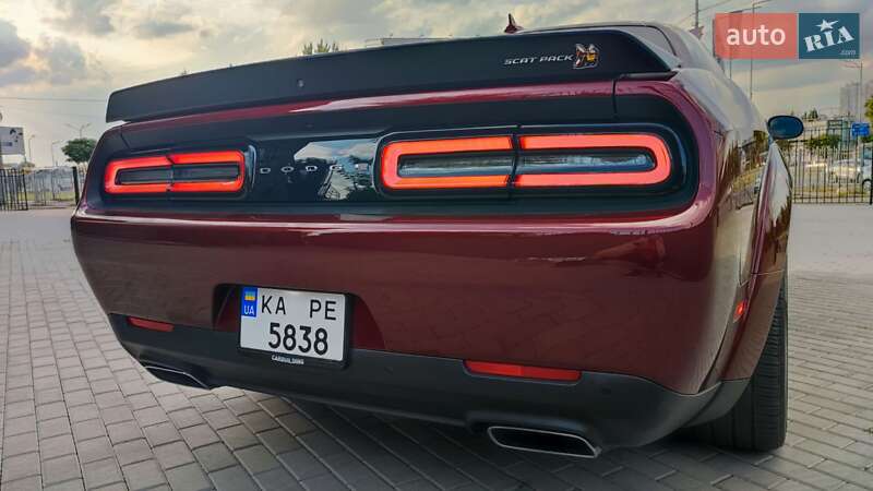 Купе Dodge Challenger 2021 в Киеве