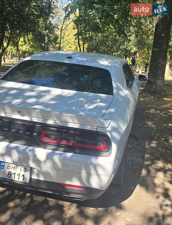 Купе Dodge Challenger 2019 в Одесі фото 4 Купе Dodge Challenger 2019 в Одесі