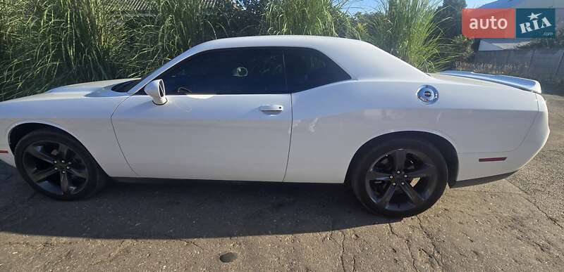 Купе Dodge Challenger 2019 в Одесі фото 16 Купе Dodge Challenger 2019 в Одесі