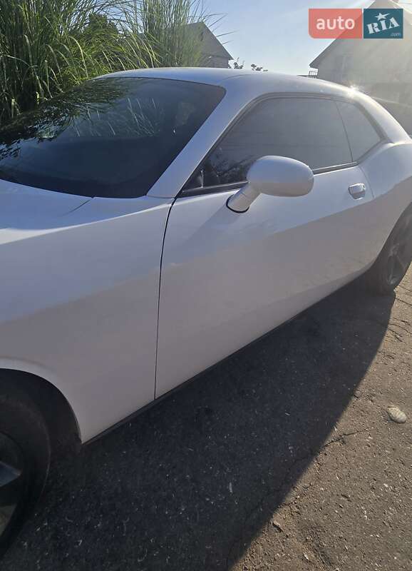 Купе Dodge Challenger 2019 в Одесі фото 18 Купе Dodge Challenger 2019 в Одесі