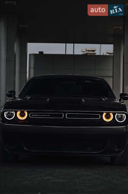 Купе Dodge Challenger 2016 в Ивано-Франковске