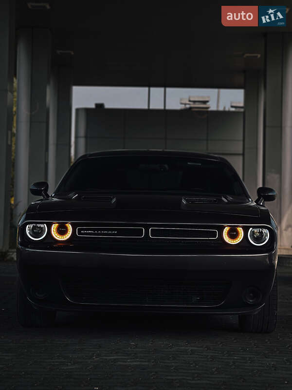 Dodge Challenger 2016