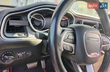 Купе Dodge Challenger 2018 в 