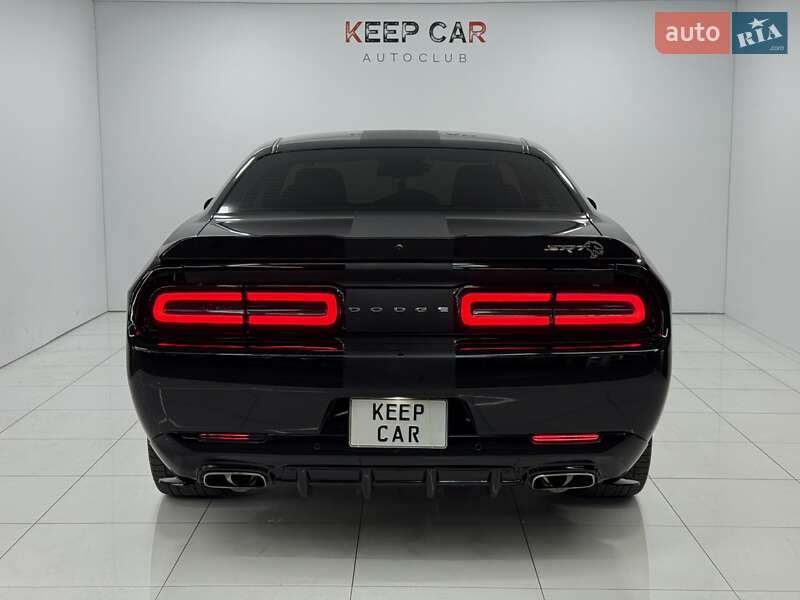 Купе Dodge Challenger 2017 в Одесі