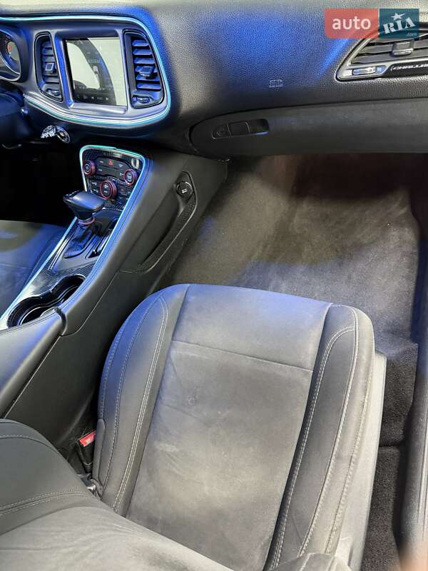 Купе Dodge Challenger 2017 в Одесі