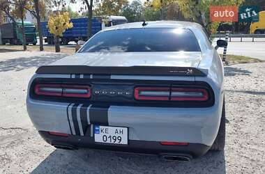 Купе Dodge Challenger 2021 в 