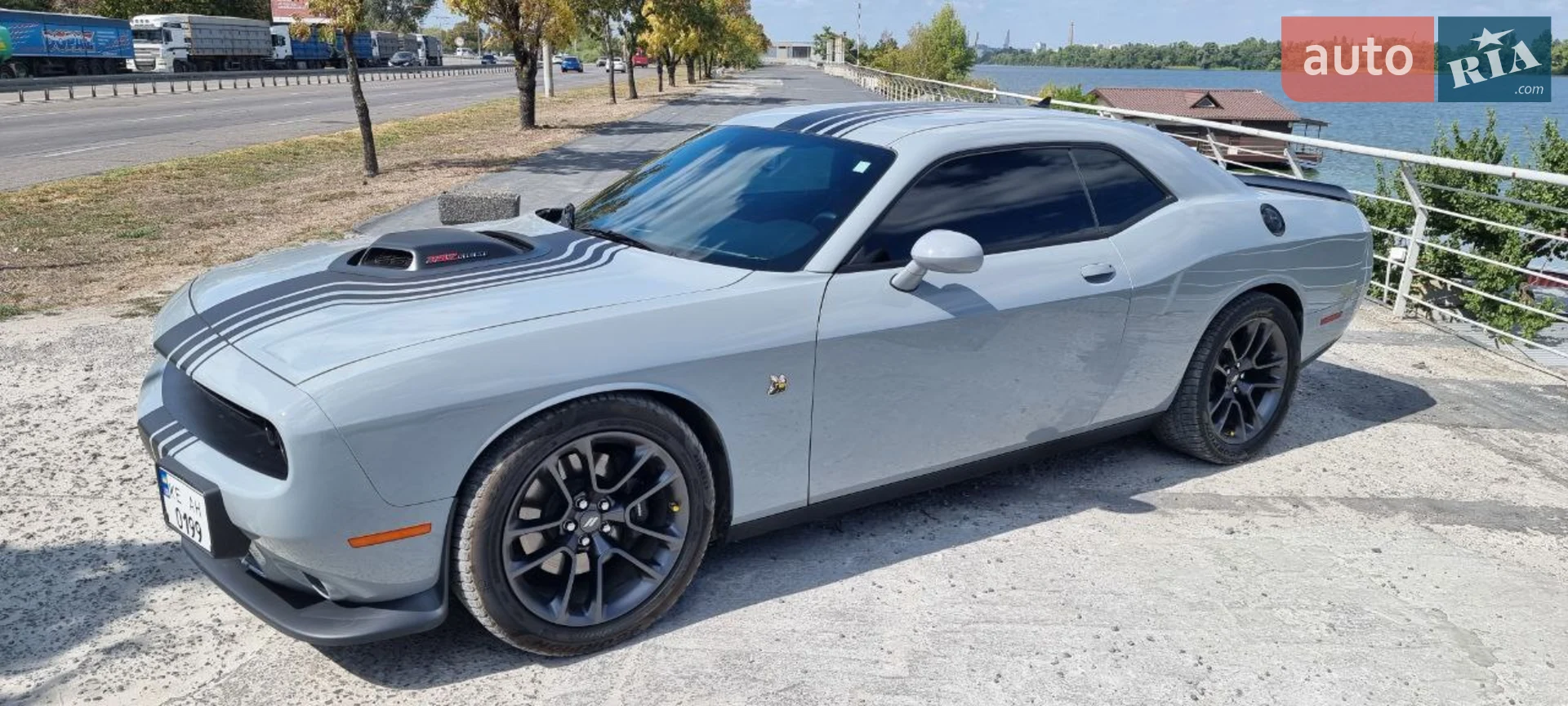 2021 Dodge Challenger - мініатюра 13