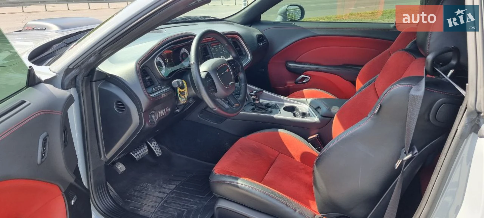 2021 Dodge Challenger - мініатюра 18