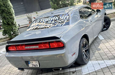 Купе Dodge Challenger 2013 в 