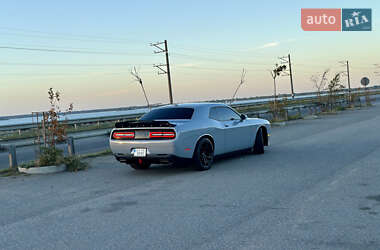 Купе Dodge Challenger 2021 в 
