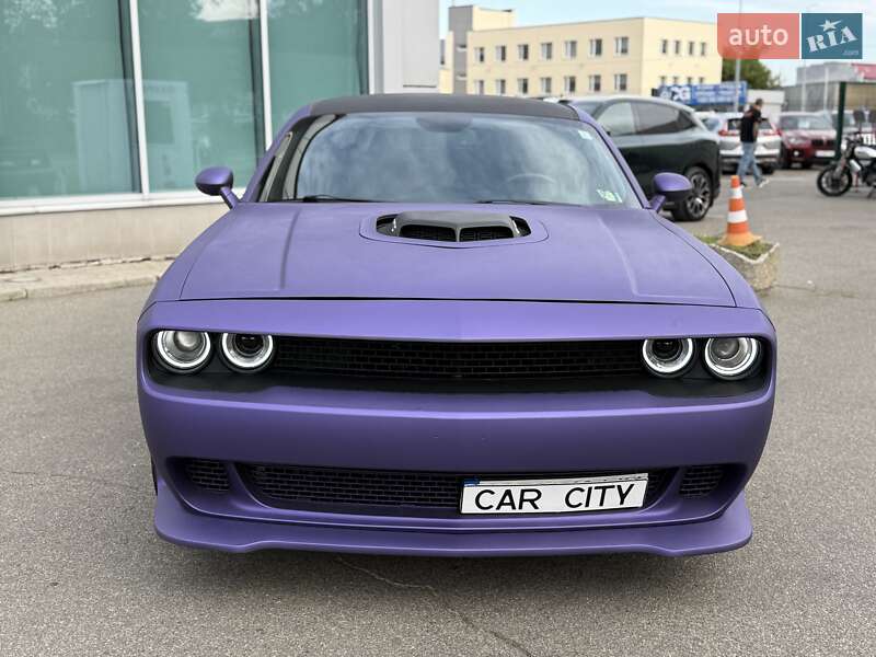 Купе Dodge Challenger 2017 в Києві фото 2 Купе Dodge Challenger 2017 в Києві