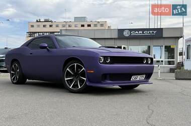 Купе Dodge Challenger 2017 в Києві