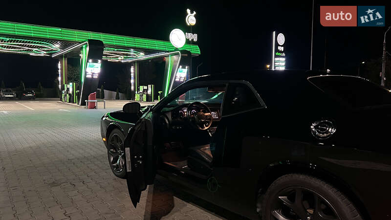 Купе Dodge Challenger 2018 в Тернополе фото 21 Купе Dodge Challenger 2018 в Тернополе