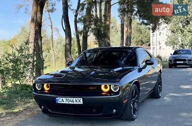 Купе Dodge Challenger 2017 в Киеве
