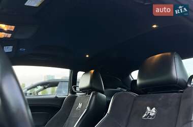 Купе Dodge Challenger 2018 в 