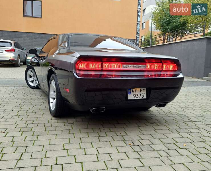 Купе Dodge Challenger 2014 в Ивано-Франковске фото 18 Купе Dodge Challenger 2014 в Ивано-Франковске