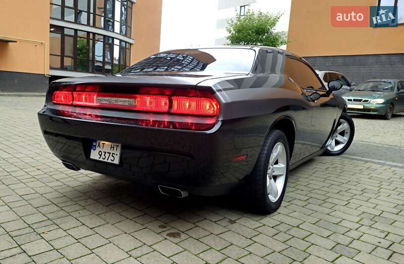 Купе Dodge Challenger 2014 в Ивано-Франковске фото 34 Купе Dodge Challenger 2014 в Ивано-Франковске