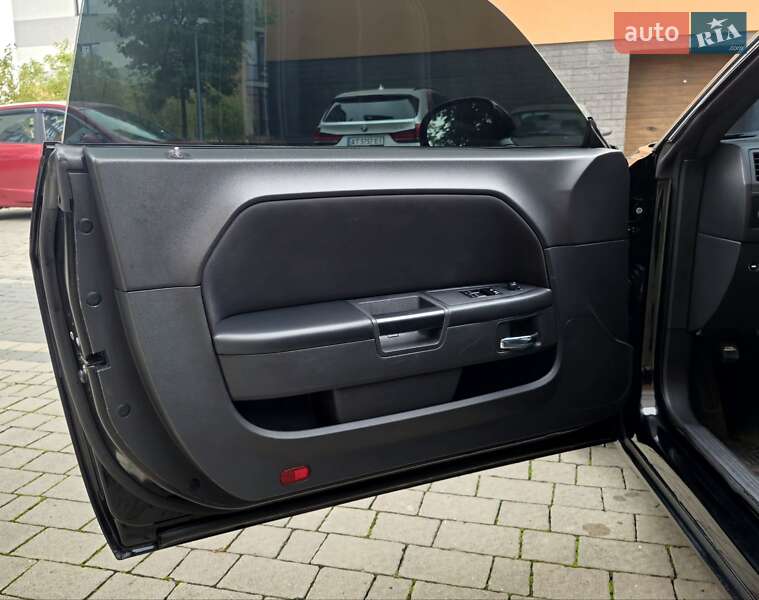 Купе Dodge Challenger 2014 в Ивано-Франковске фото 47 Купе Dodge Challenger 2014 в Ивано-Франковске