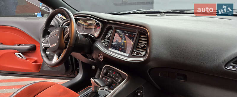 Купе Dodge Challenger 2017 в Днепре