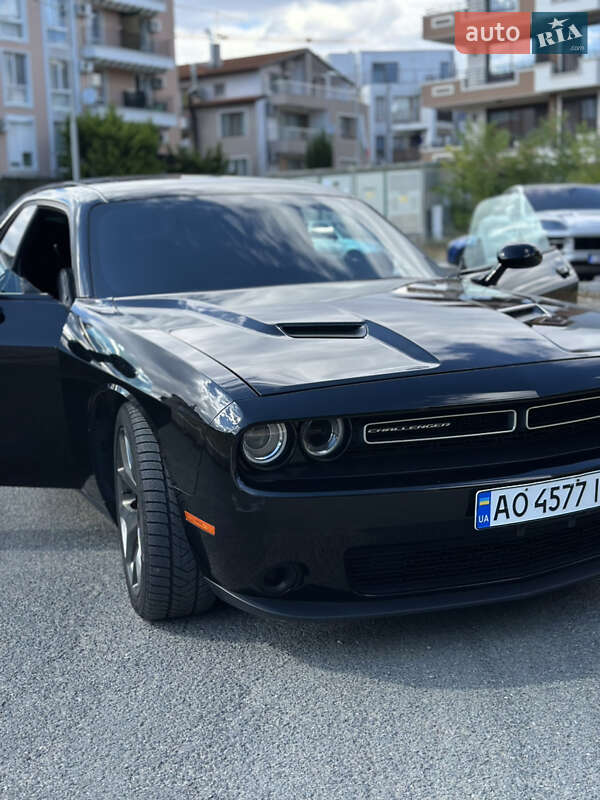 Купе Dodge Challenger 2015 в Одесі фото 34 Купе Dodge Challenger 2015 в Одесі