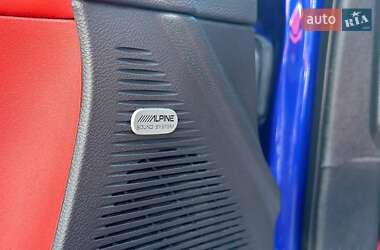 Купе Dodge Challenger 2019 в 